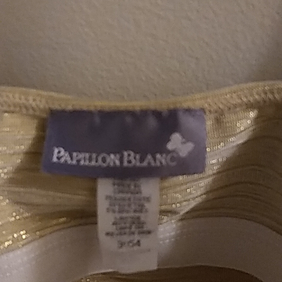 Papillion Blanc summer top - Picture 3 of 3